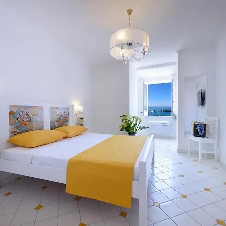 Vista D'amalfi 4* أمالفي