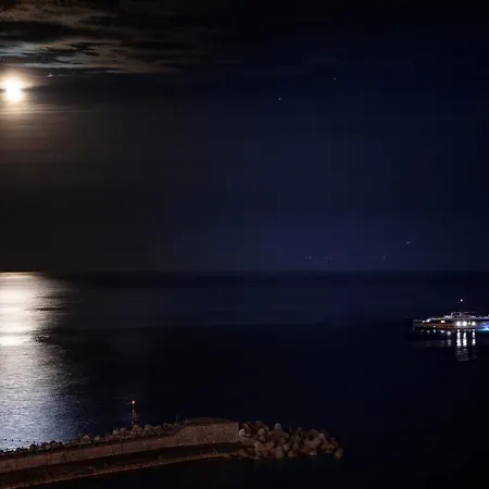 فندق مبيت وإفطار Vista D'amalfi 4*