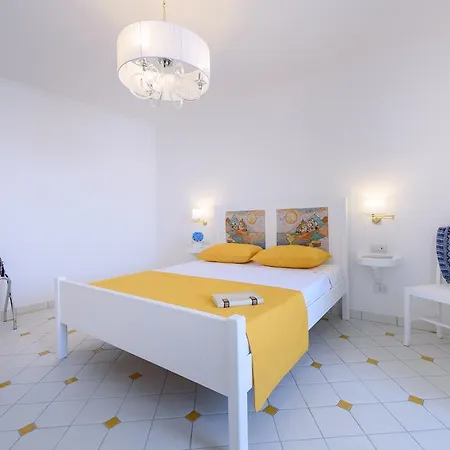 Vista D'amalfi أمالفي