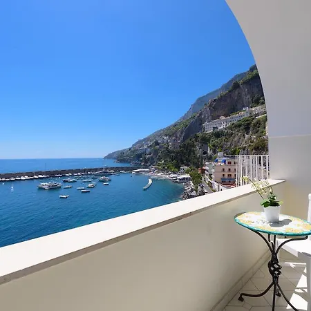 ベッド・アンド・ブレックファスト Vista D'amalfi アマルフィ
